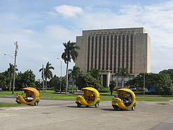 Coco-taxis, alternativa al transporte rapido por la ciudad
