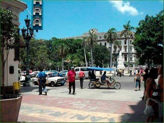 Vista del bulevar de la Habana Vieja, donde se encuentra la Casa Particular Raisa
