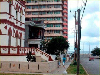 Vistas de los alrededores de la Casa Maite en la Habana